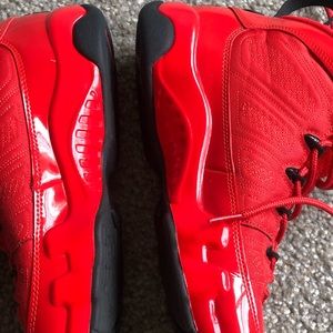 Air Jordan 9  Retro Chile Red